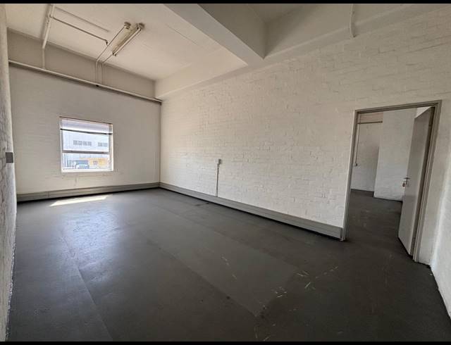 1,024M² OFFICE TO LET IN BELLVILLE SOUTH INDUSTRIA
